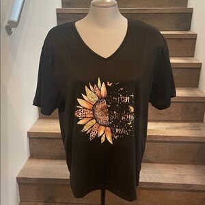 SHEIN Black V-Neck Sunflower Graphic Tee